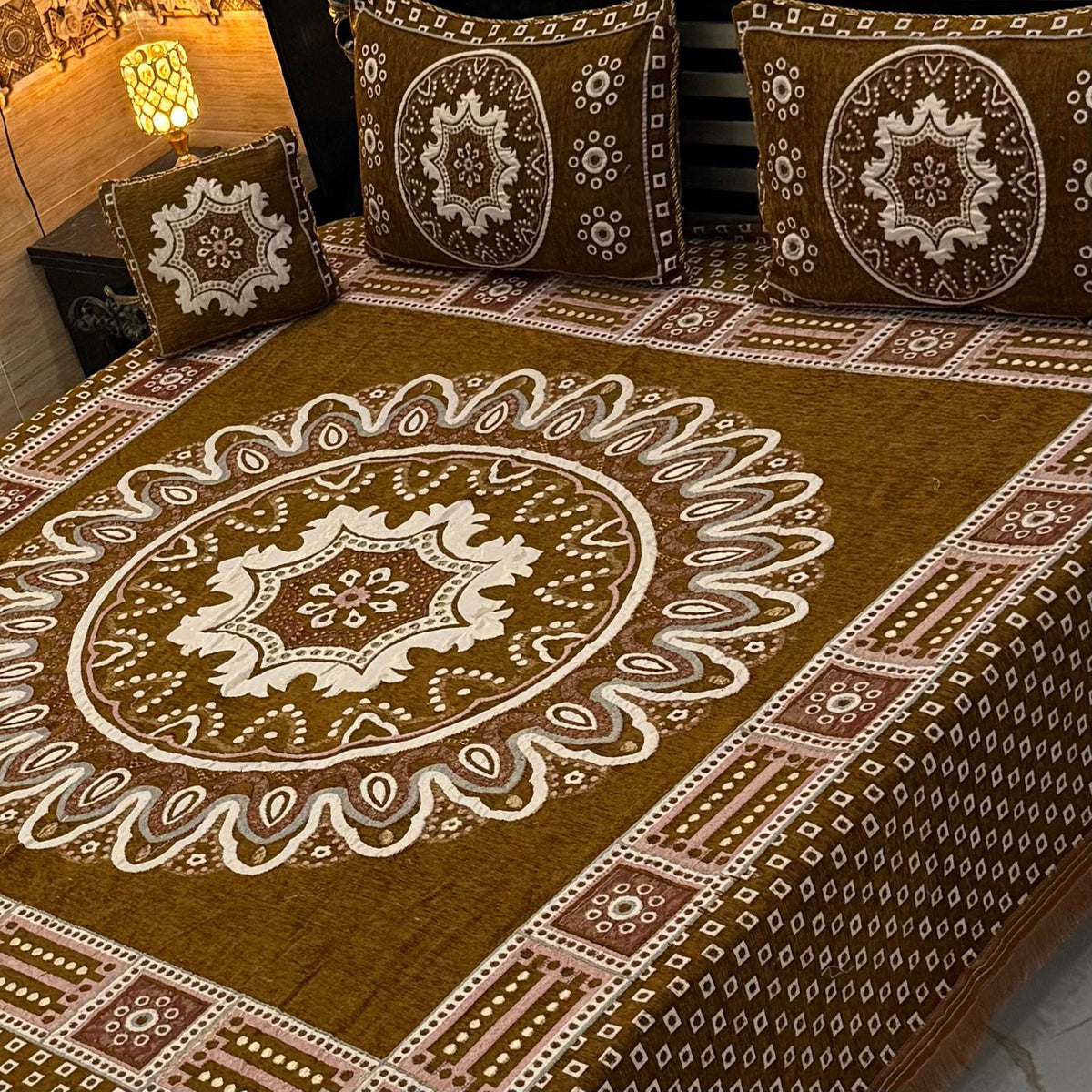 4Pc Velvet Jaquard Bedsheet collection