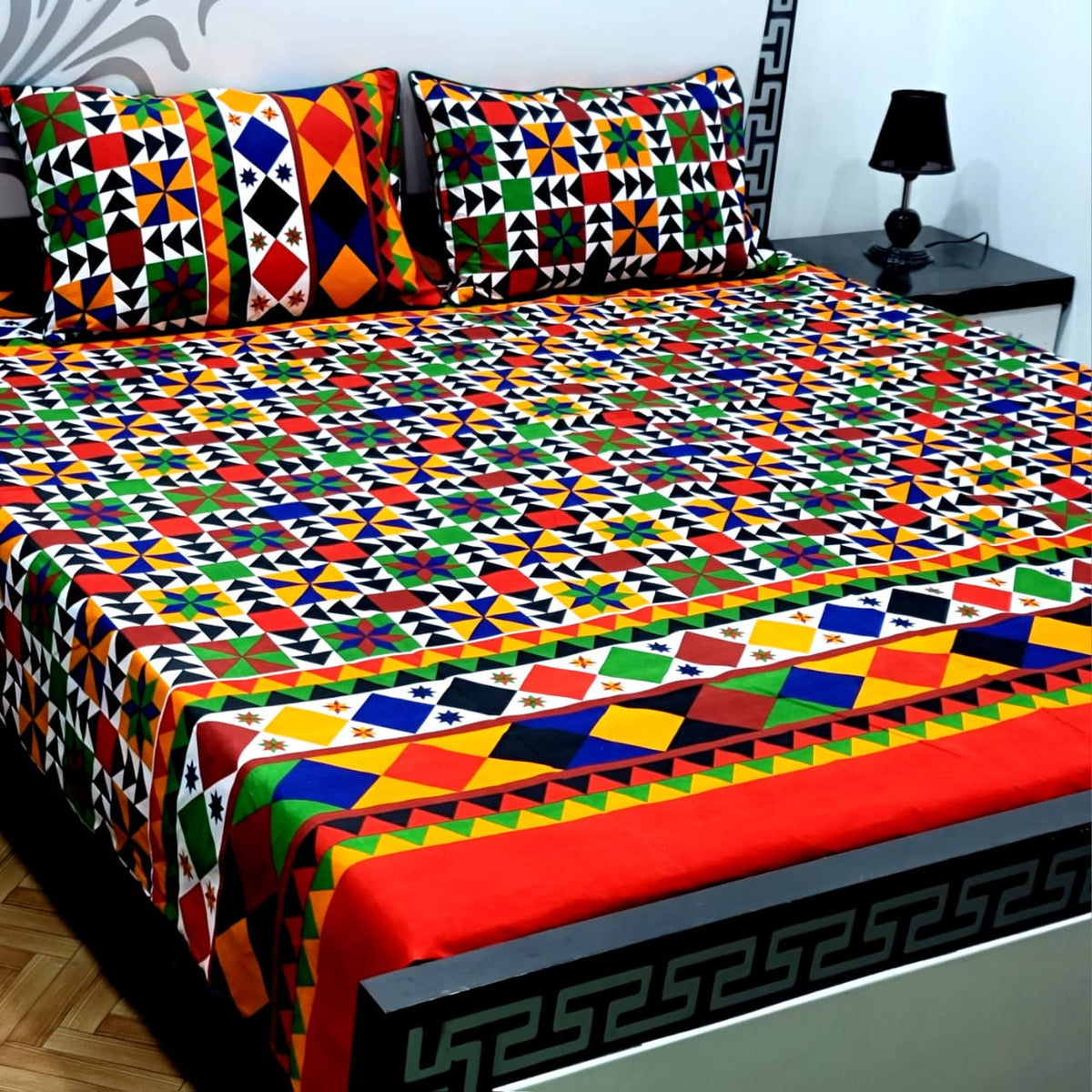 3 PC Cristal Cotton Bedsheet Set – King Size Printed Bedsheet with 2 Pillow Covers