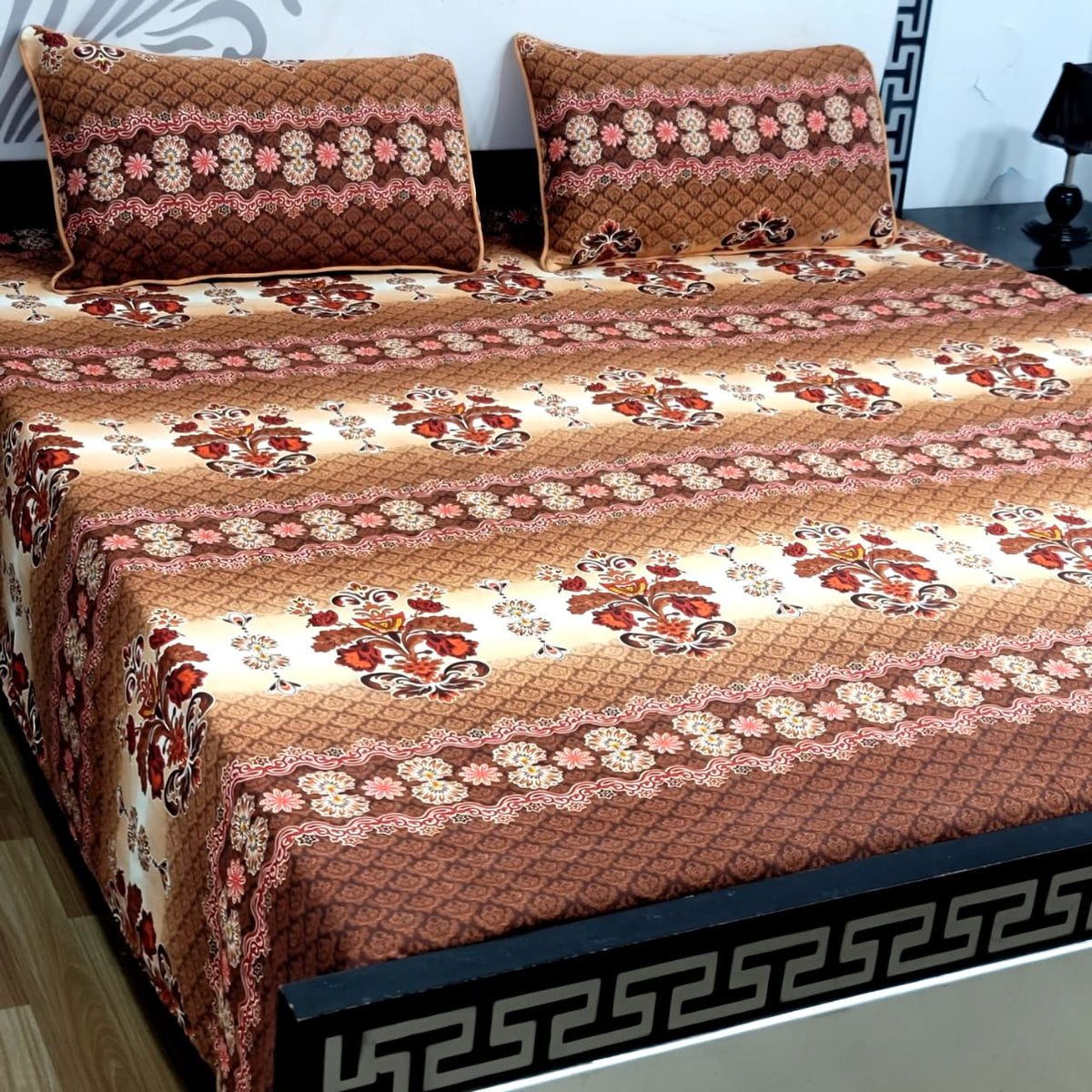 3 PC Cristal Cotton Bedsheet Set – King Size Printed Bedsheet with 2 Pillow Covers