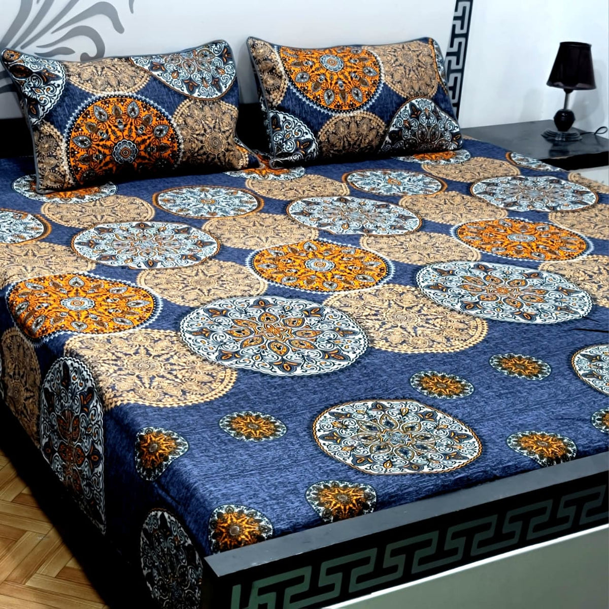 3 PC Cristal Cotton Bedsheet Set – King Size Printed Bedsheet with 2 Pillow Covers