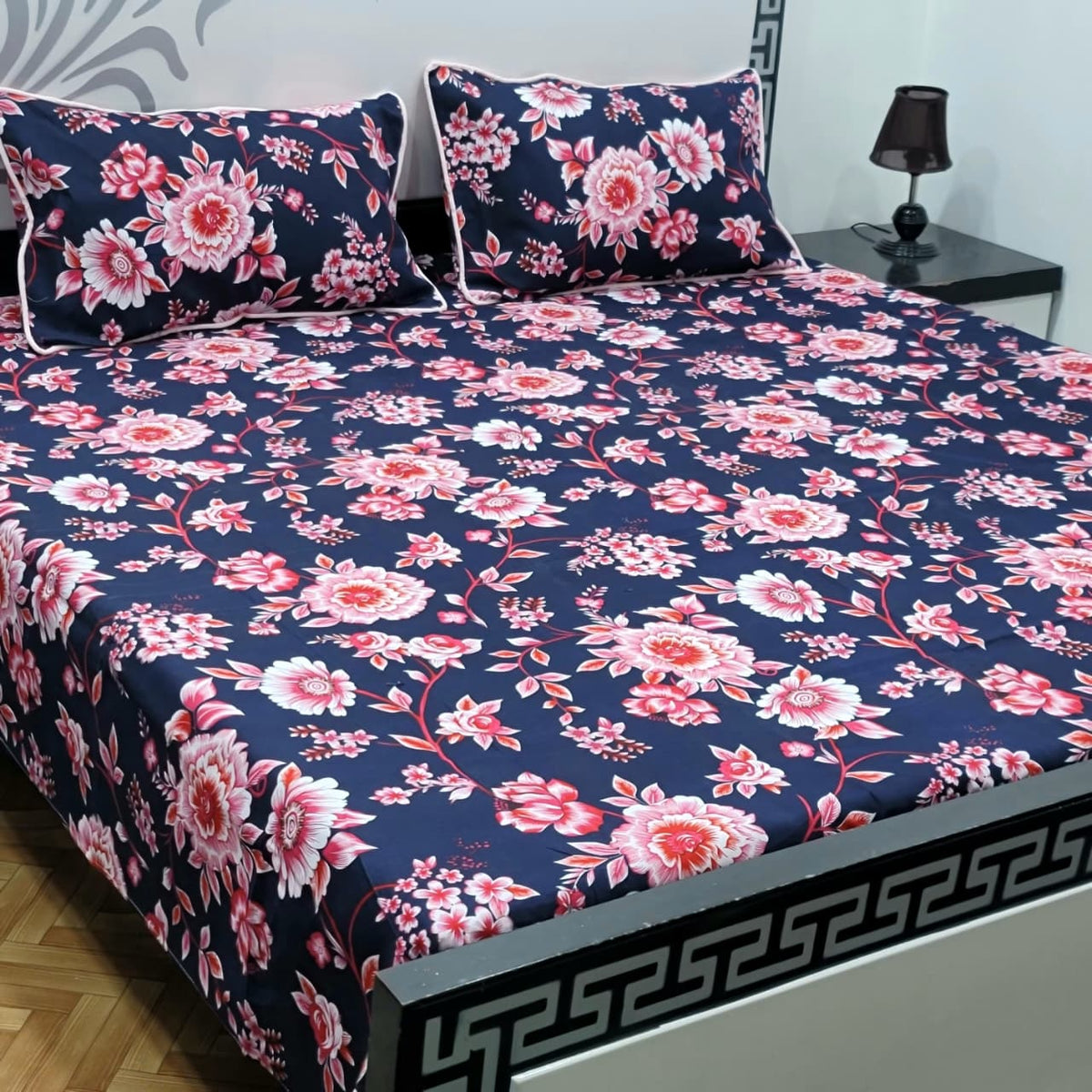 3 PC Cristal Cotton Bedsheet Set – King Size Printed Bedsheet with 2 Pillow Covers