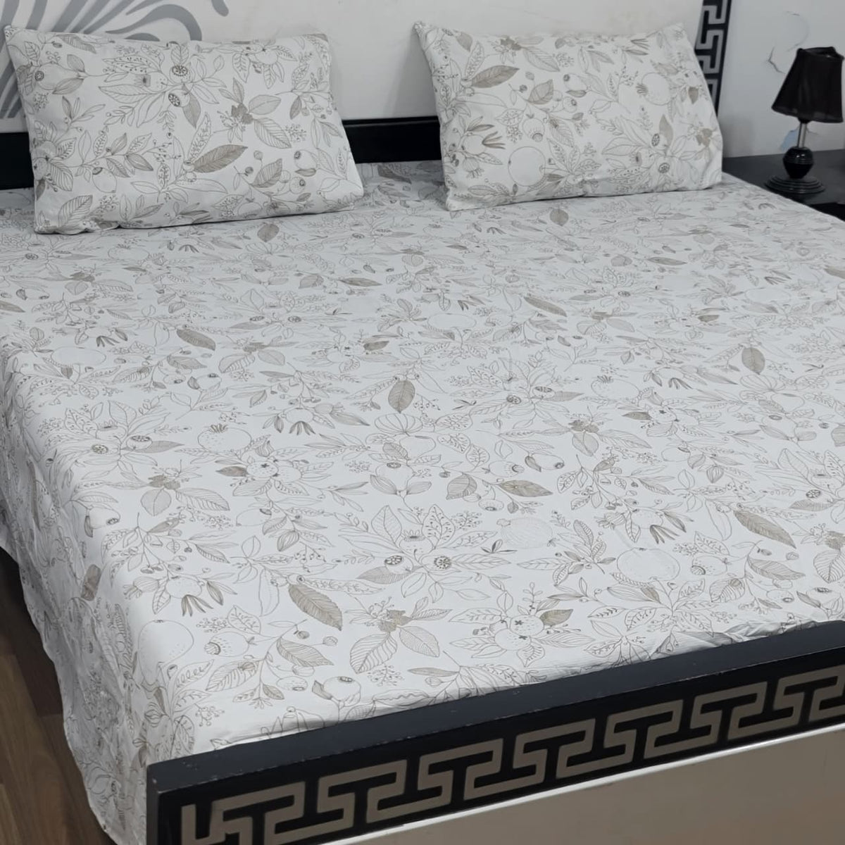 Export Quality 100% Pure Cotton King Size Bedsheet Set | Double Bed Floral Bedsheet with 2 Pillow Covers