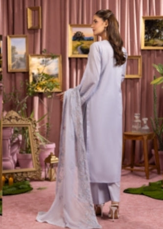 Elegant Lavender Embroidered Ensemble