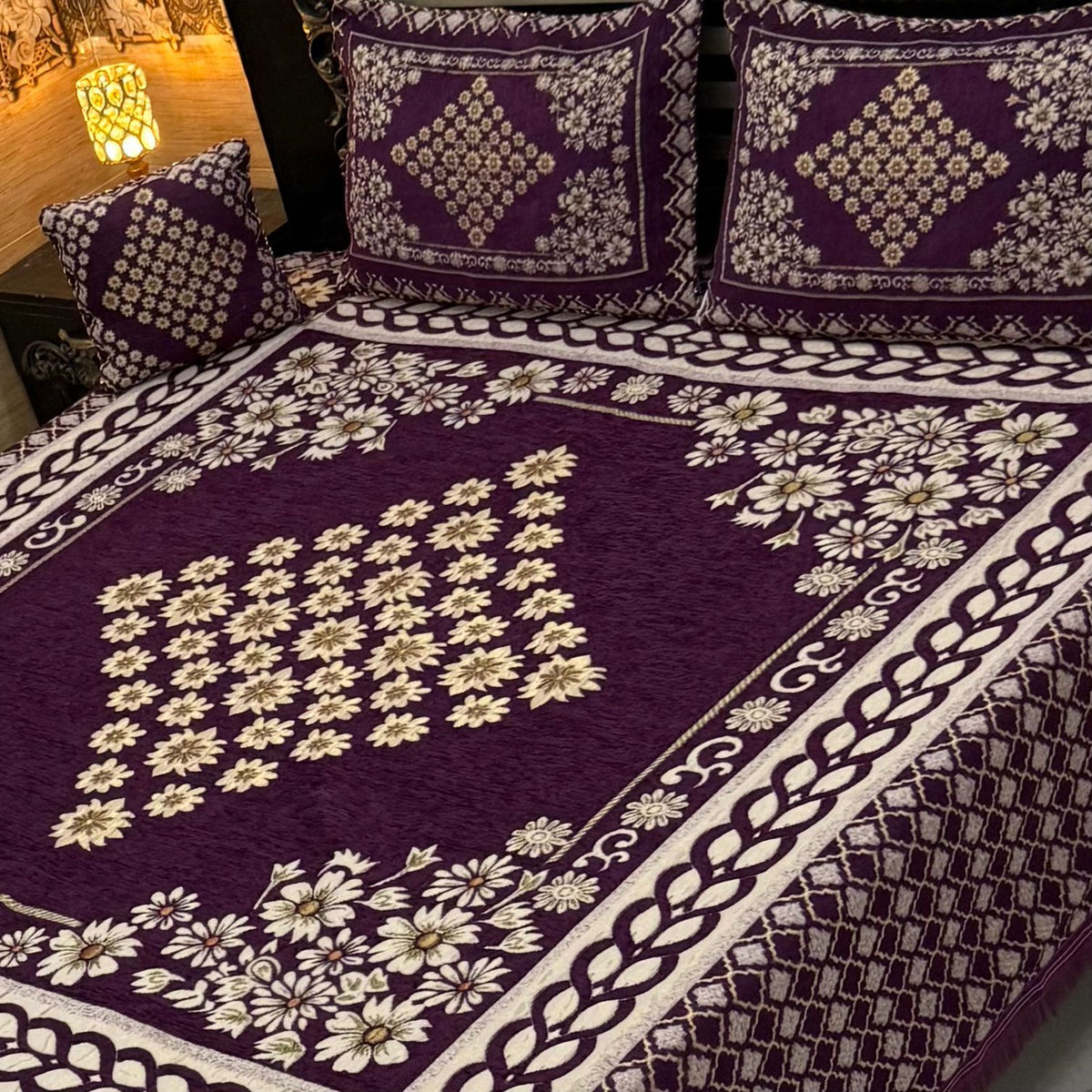 4Pc Velvet Jaquard Bedsheet