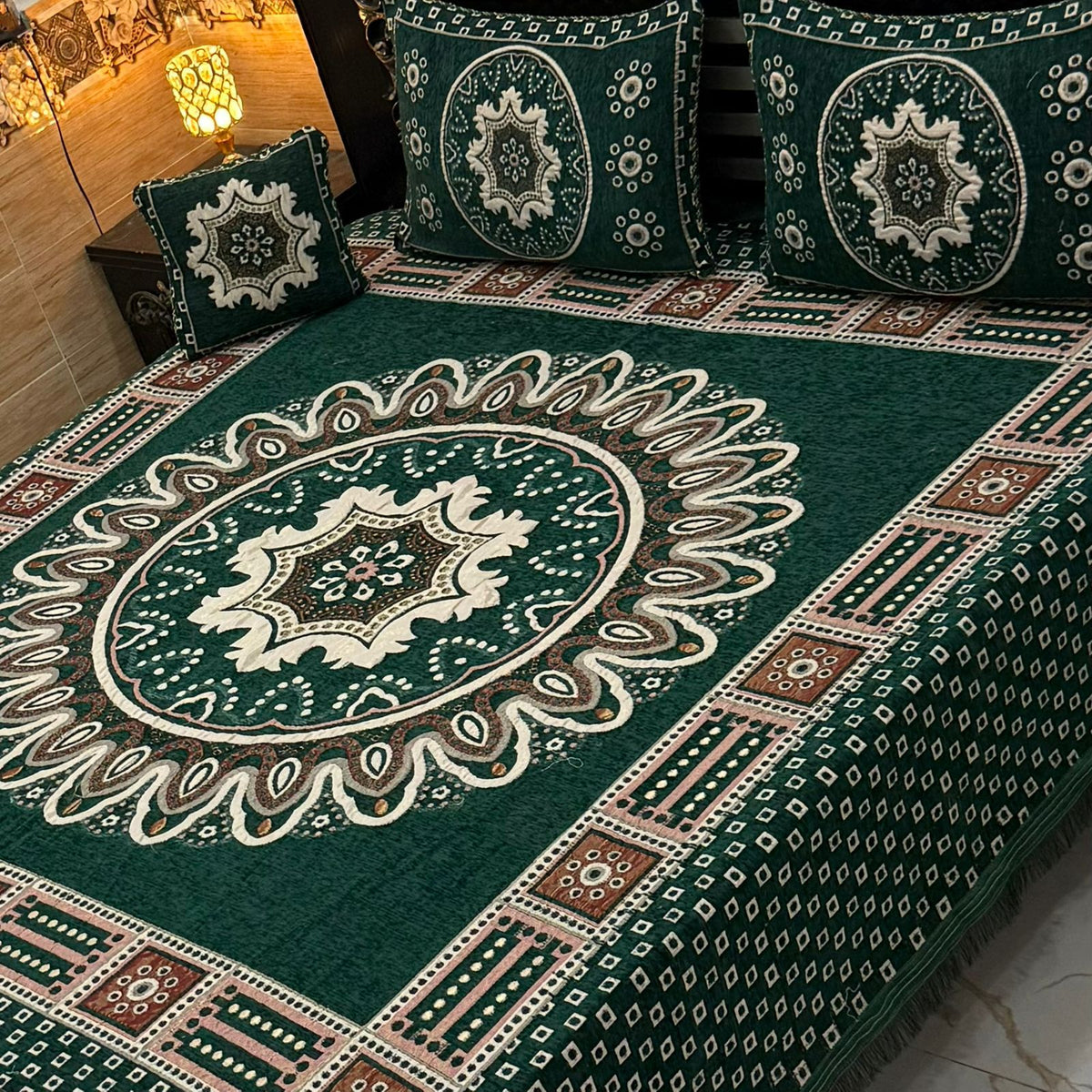 4Pc Velvet Jaquard Bedsheet collection