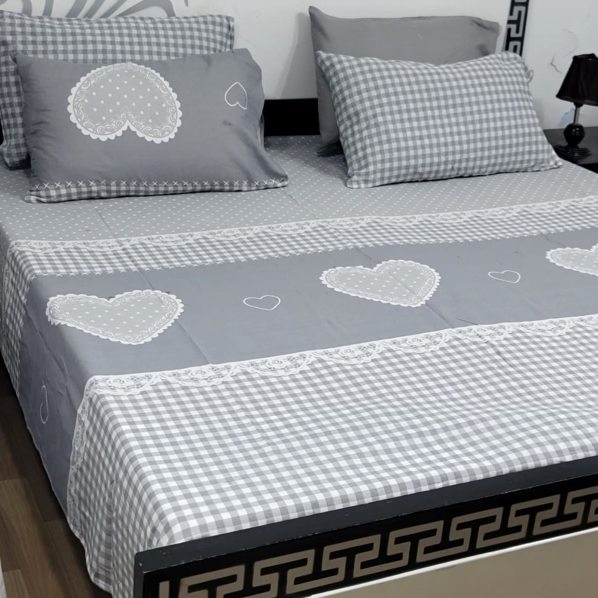 5 Piece King Size Pure Cotton Bedsheet Set – Export Quality