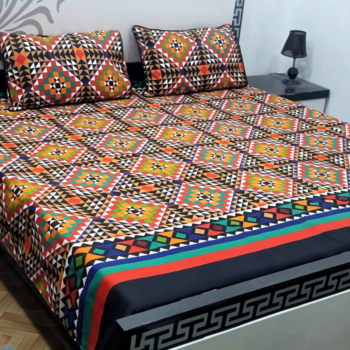 3 PC Cristal Cotton Bedsheet Set – King Size Printed Bedsheet with 2 Pillow Covers