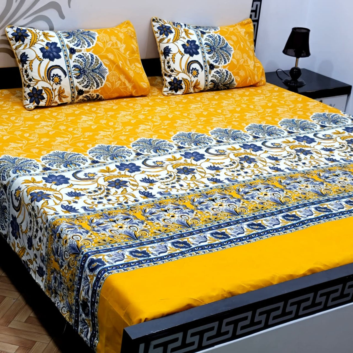 3 PC Cristal Cotton Bedsheet Set – King Size Printed Bedsheet with 2 Pillow Covers