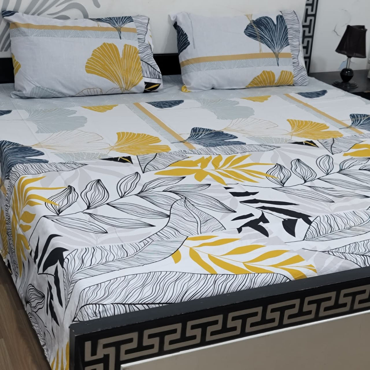 Export Quality 100% Pure Cotton King Size Bedsheet Set | Double Bed Floral Bedsheet with 2 Pillow Covers