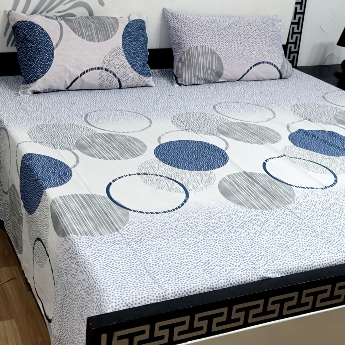 Export Quality 100% Pure Cotton King Size Bedsheet Set | Double Bed Floral Bedsheet with 2 Pillow Covers