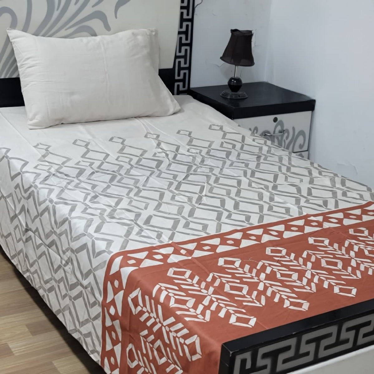 2 PC Export Quality Pure Cotton Single Bed Sheet Set | 60×90 Inch with Pillow Cover