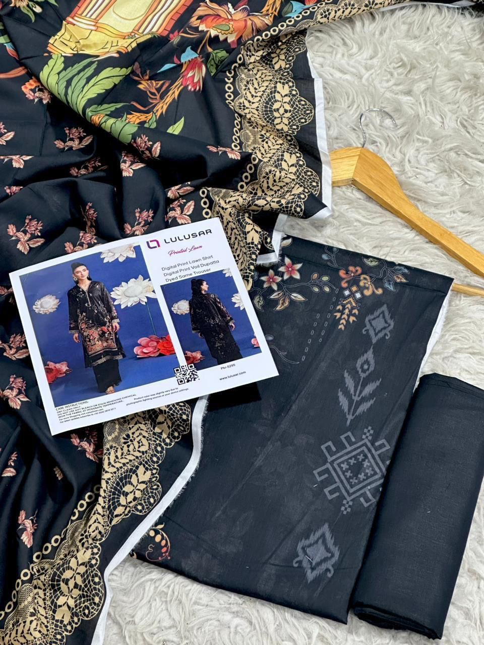 Lalusar Lawn Volume
