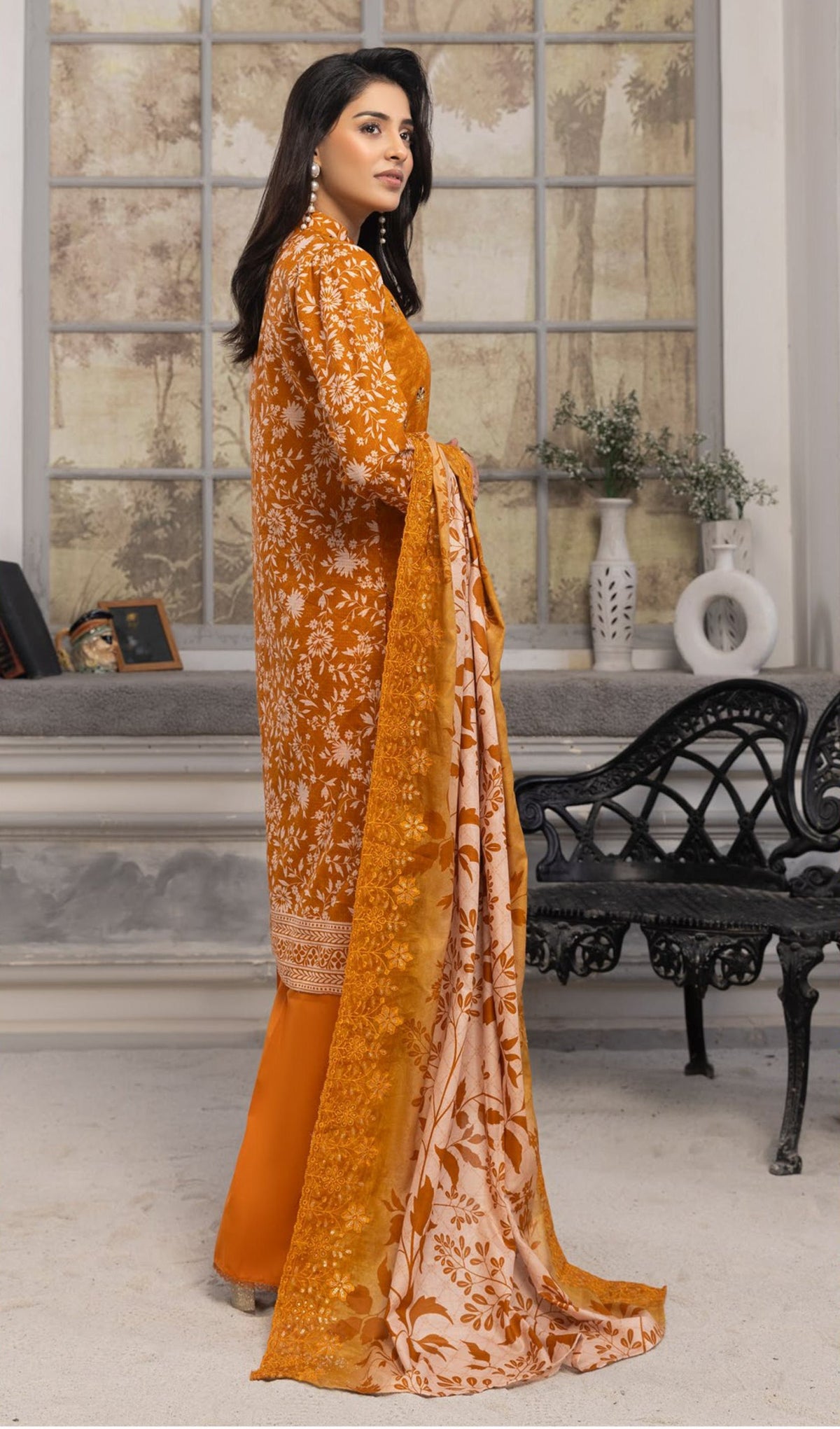 EID SALE LIVE ON BIN NAEEM COLLECTIONS